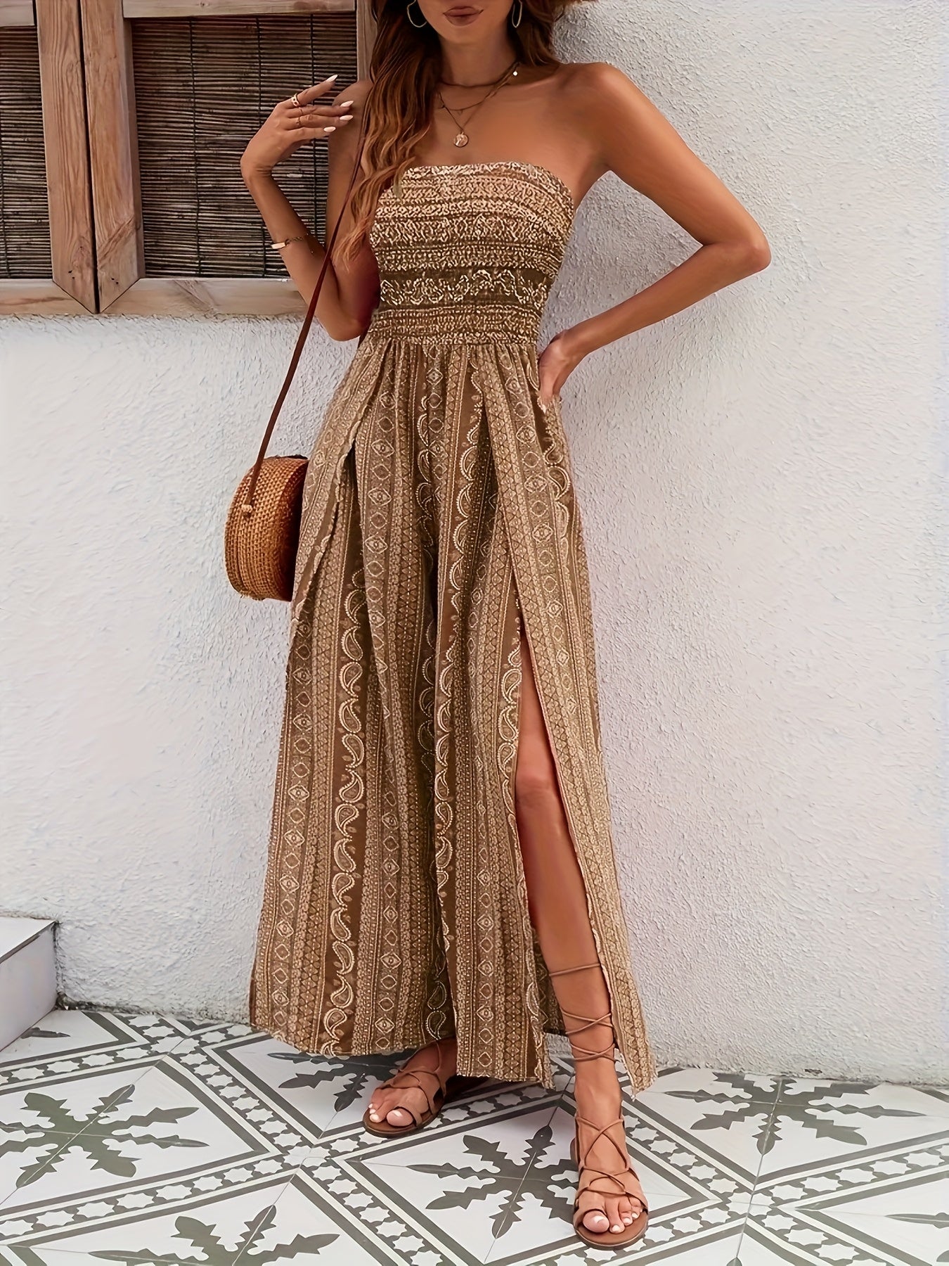 Elegant Beige & Golden Tone Dress